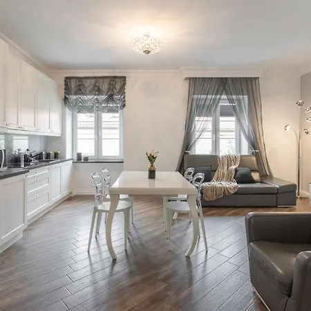 Urban Chic -one Bedroom - - Podwale * Varsavia