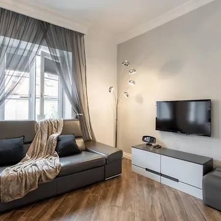 Urban Chic -one Bedroom - - Podwale Apartment Warsaw