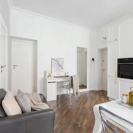 Urban Chic -one Bedroom - - Podwale Warsaw