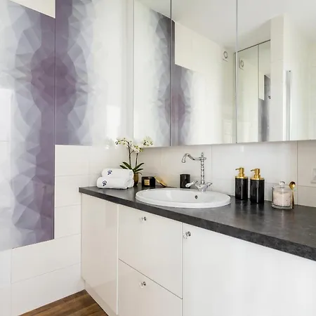 Urban Chic -one Bedroom - - Podwale