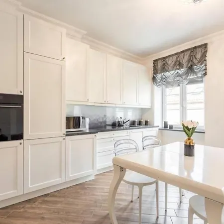 Urban Chic -one Bedroom - - Podwale Apartament *